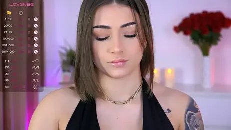 AishaSins webcam stripchat model stream image