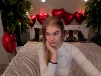 AlinaLemon webcam model stream image