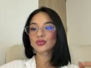 kiraalopez webcam camsoda model stream image