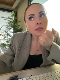 EmaSalis webcam model stream image