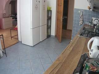 voyeurcam-julmodels-kitchen webcam model stream image