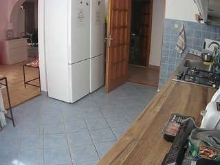 voyeurcam-julmodels-kitchen webcam model stream image