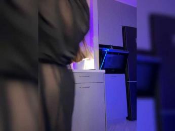 -TATUHA- webcam model stream image