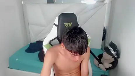 Liarr_ webcam stripchat model stream image