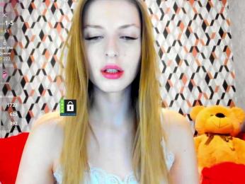 PinkPanterka webcam model stream image