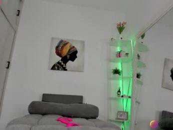 emma_backer_ webcam model stream image