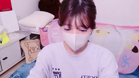 Runarunapi webcam stripchat model stream image