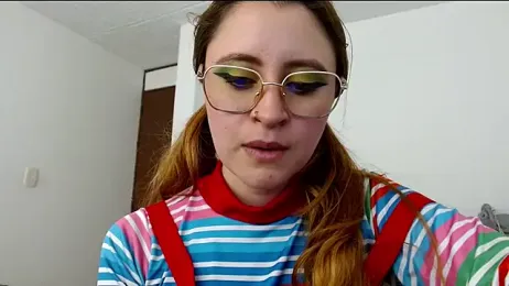 Juls_winter_ webcam model stream image