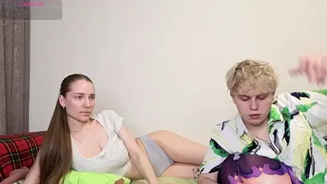 Emily_and_Ilumi webcam stripchat model stream image