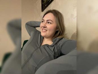 SunshineEmma webcam model stream image