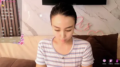 lilulileee webcam stripchat model stream image