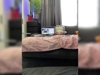 MagicMelody webcam model stream image