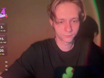 titsDestroy2007 webcam bongacams model stream image