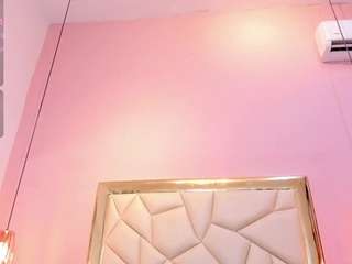 lorena-gomezz1 webcam model stream image