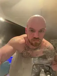 BearChubby300 webcam model stream image