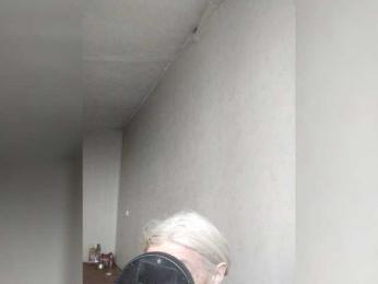 TPAX-B-KucKy webcam model stream image