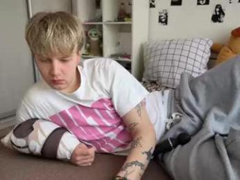 olivertasty webcam model stream image