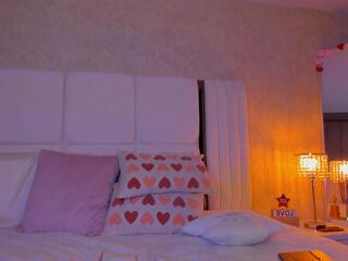 Tifanny Dream webcam flirt4free model stream image