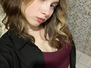 Lorie Bellinder webcam model stream image