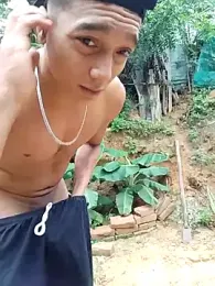 tayson_ webcam model stream image