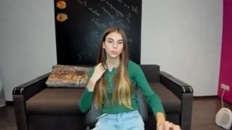 EmmyGreans webcam model stream image