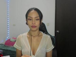 Mariana Smiith webcam model stream image