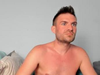 10in_deluxe webcam chaturbate model stream image