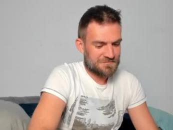 10in_deluxe webcam chaturbate model stream image