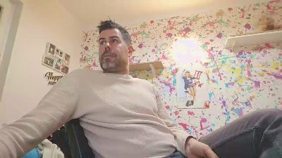 _BruceStrong_ webcam model stream image