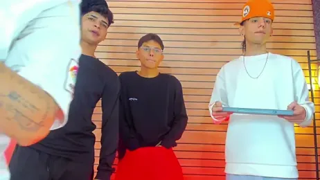 TheBatMansion webcam model stream image