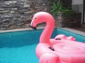 my_mia_ webcam model stream image