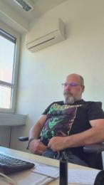 german_9inch webcam model stream image