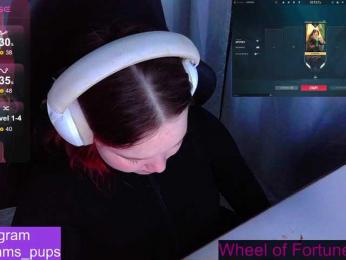 AlinaAdams webcam model stream image