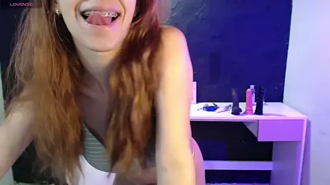 Gigibies1 webcam model stream image