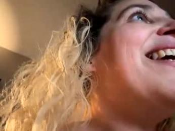 bubblya webcam model stream image