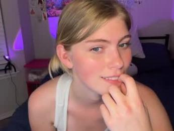 elliee81 webcam model stream image