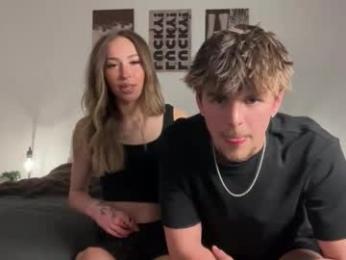 thekiraskys webcam model stream image