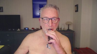 Takyourme webcam model stream image