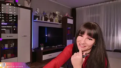 LeaLyenn webcam model stream image