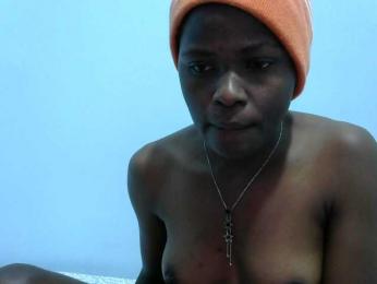 hey-its-nova webcam model stream image