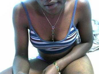 hey-its-nova webcam model stream image