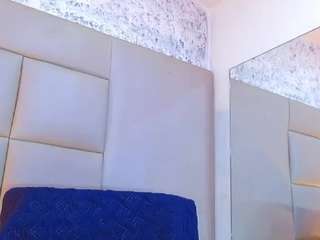 littlehornny webcam model stream image