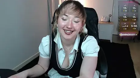 Crystal-dreamt webcam stripchat model stream image