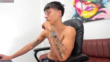 Thebestboyhot webcam model stream image