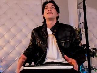 Karim Ferrer webcam model stream image