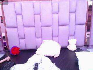 Milu Dom webcam flirt4free model stream image