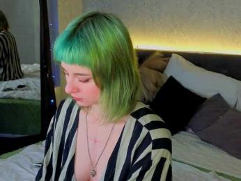 Scarle-Whisper webcam model stream image