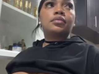 miss-mian webcam camsoda model stream image