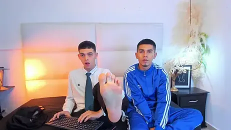 your_d0ll1 webcam model stream image