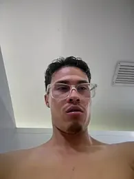 TavoHot_ webcam stripchat model stream image
